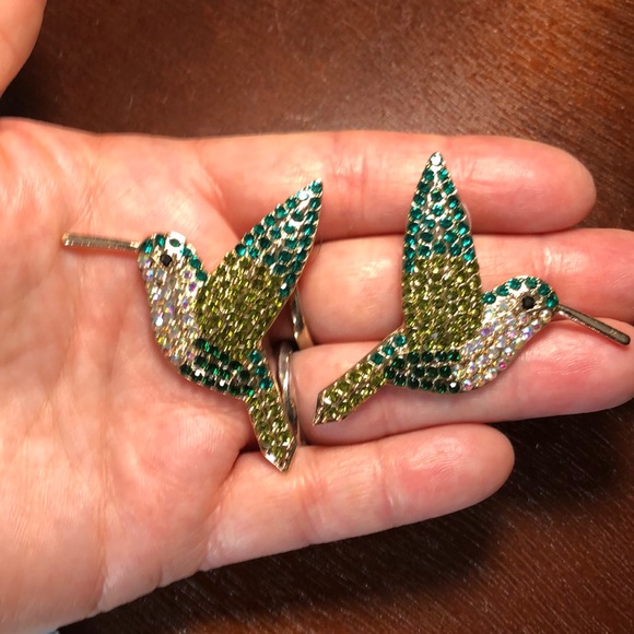 3/$25 NWT Green & White Rhinestone Bird Stud Earrings - Picture 1 of 4